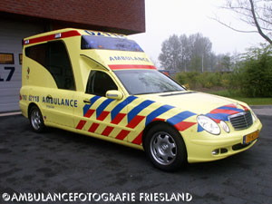 Nieuwe ambulance in Dokkum
