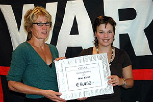 Festifrij geeft Warchild 9400 euro
