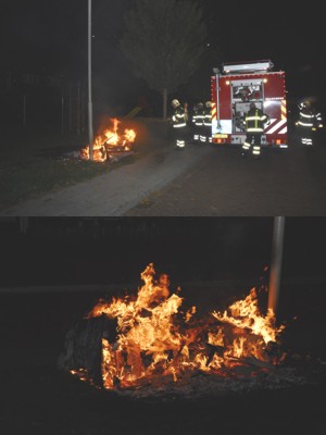 Bankstel uitgebrand in Burgum