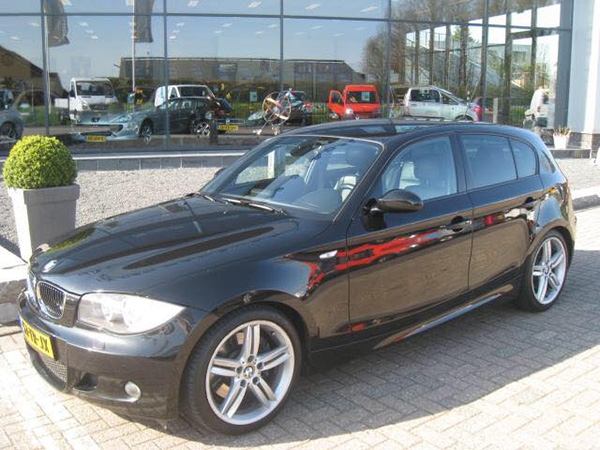 Zwarte BMW gestolen in Drachten