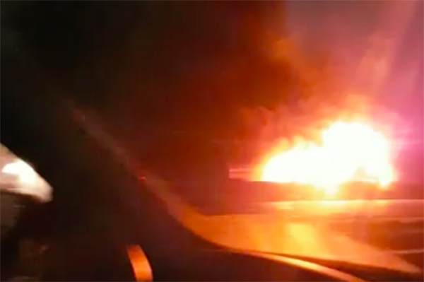 BMW X5 uitgebrand op Wâldwei