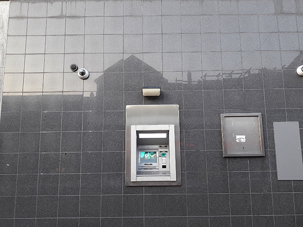 Geldautomaat aan de Noorderbuurt verdwijnt