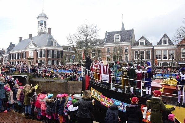 Dokkum laatste stad die Sinterklaas-intocht wilde?