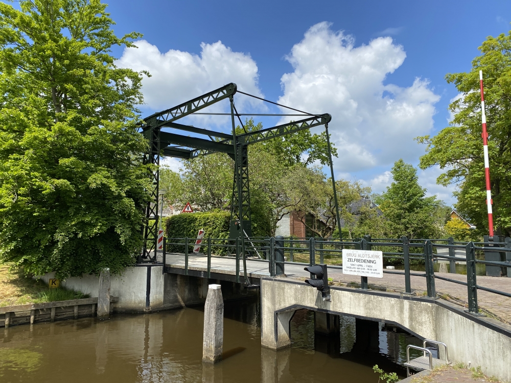Originele brug van Aldtsjerk teruggeplaatst