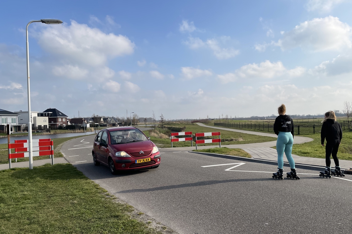Auto's rijden te hard 'door' Wetter- en Willepark