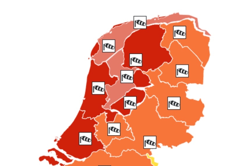 Code rood voor Friesland: zeer zware windstoten