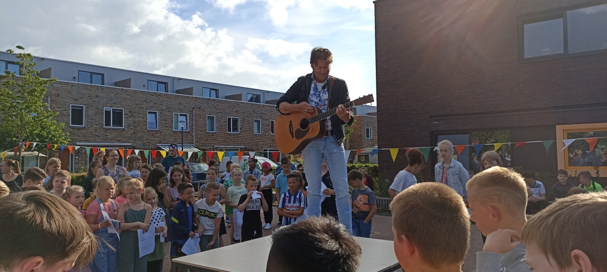 Fryske wike: Piter Wilkens zingt bij PCBO de Spreng