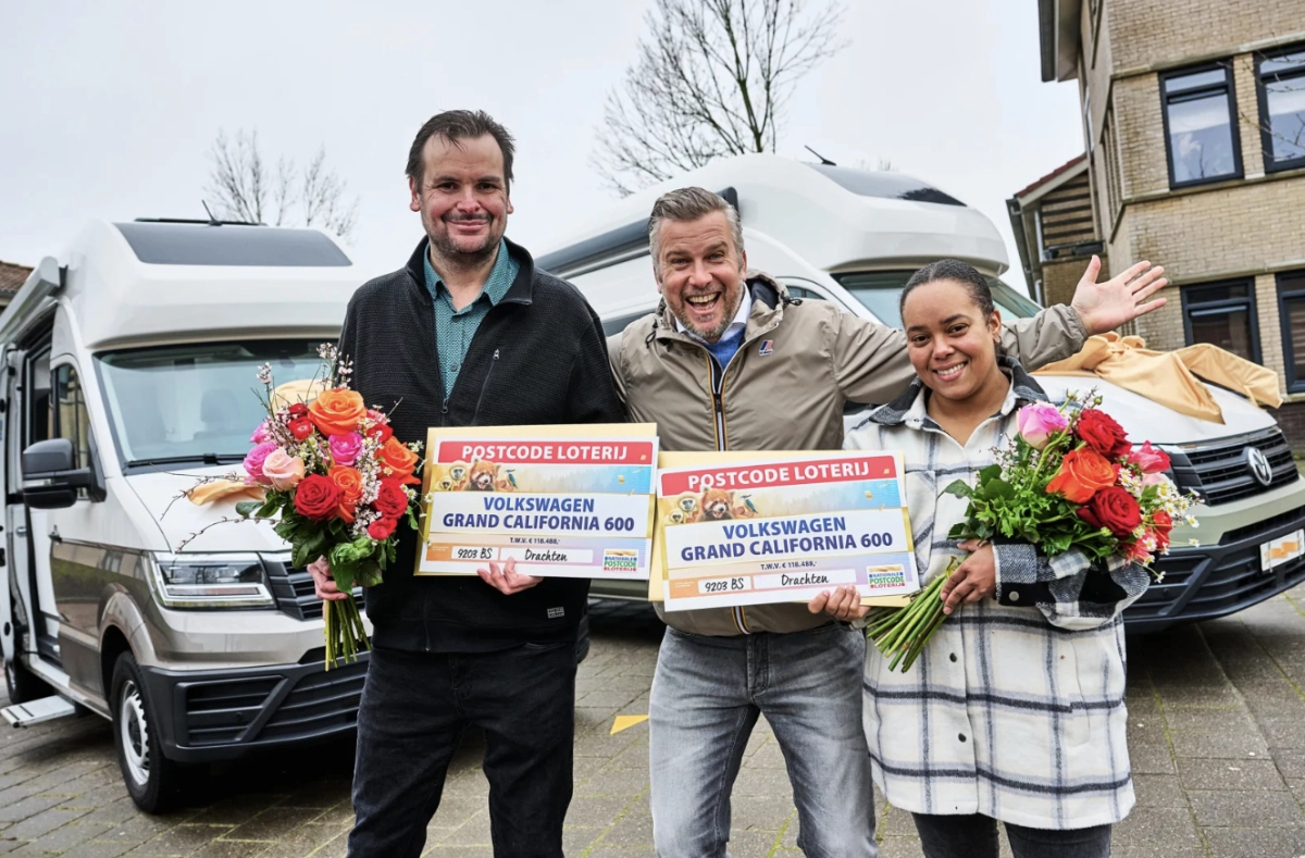 Patrick en Jobina winnen VW Camper van Postcodeloterij