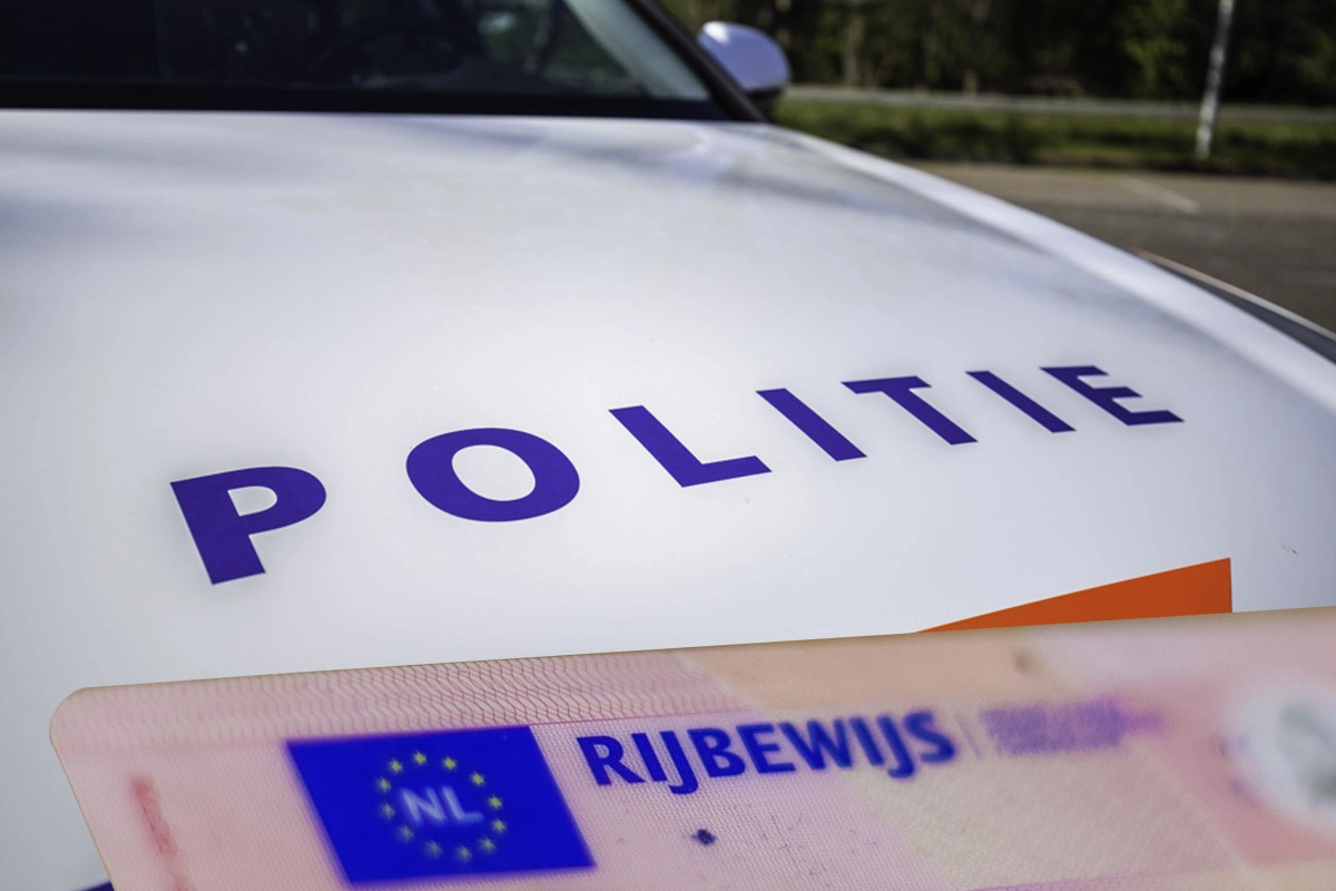 Motorrijder (46) racet met 158 km/u over Canterlânswei