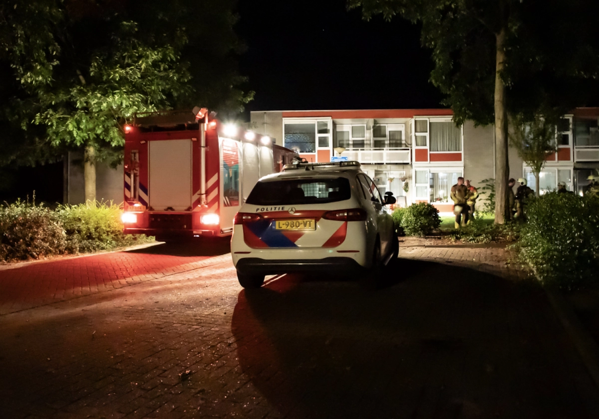 Brandmelding bij verwarde bewoner in Feanwâlden