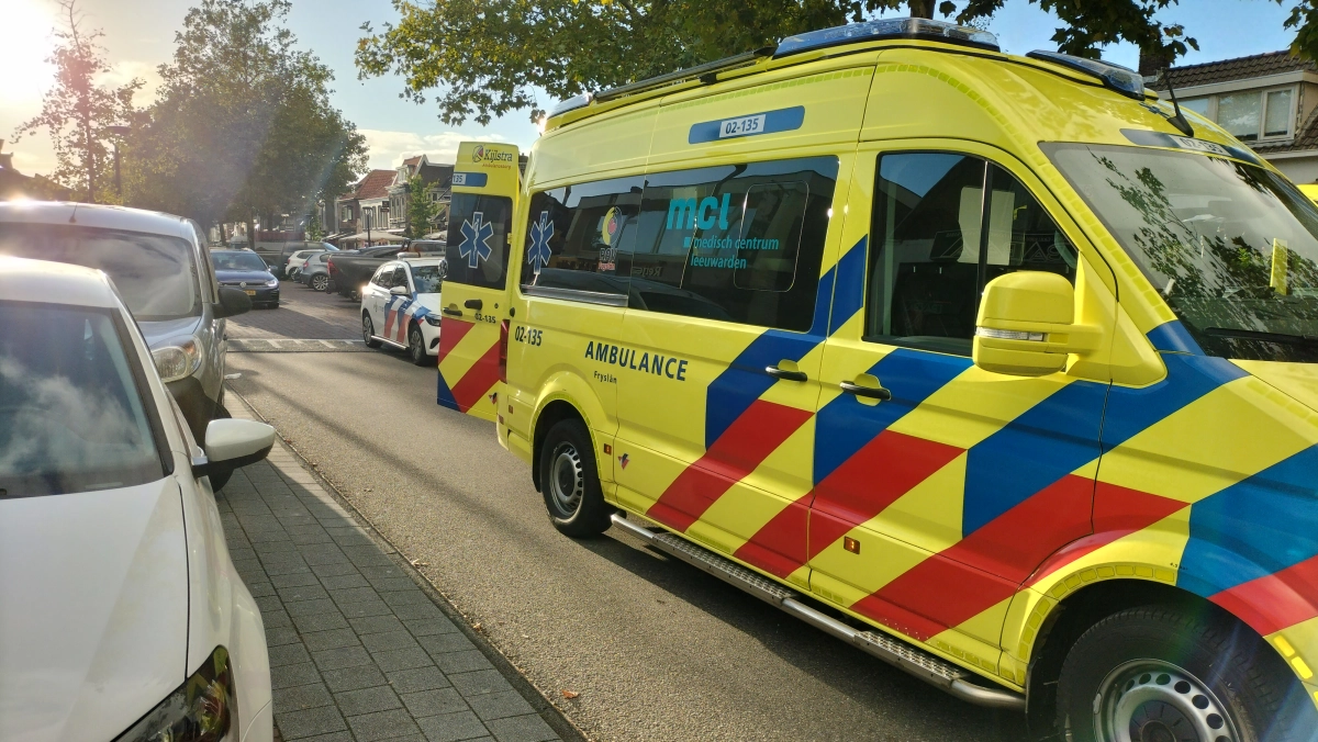 Hoofdwond voor fietser na val op de Noordkade