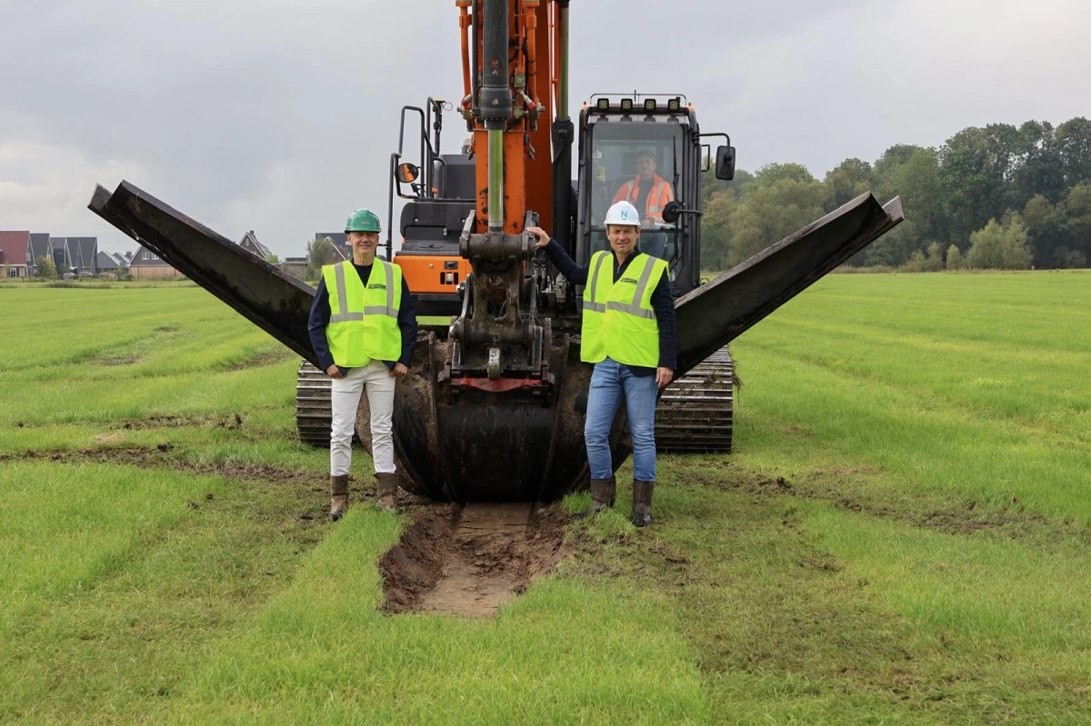 Dokkum krijgt 28 woningen op groene stadsterpen met water