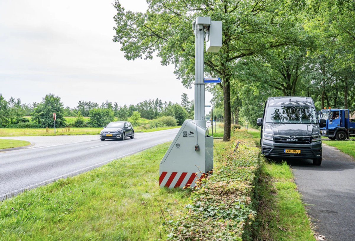 Mobiele flitspaal op Uterwei levert meeste boetes op